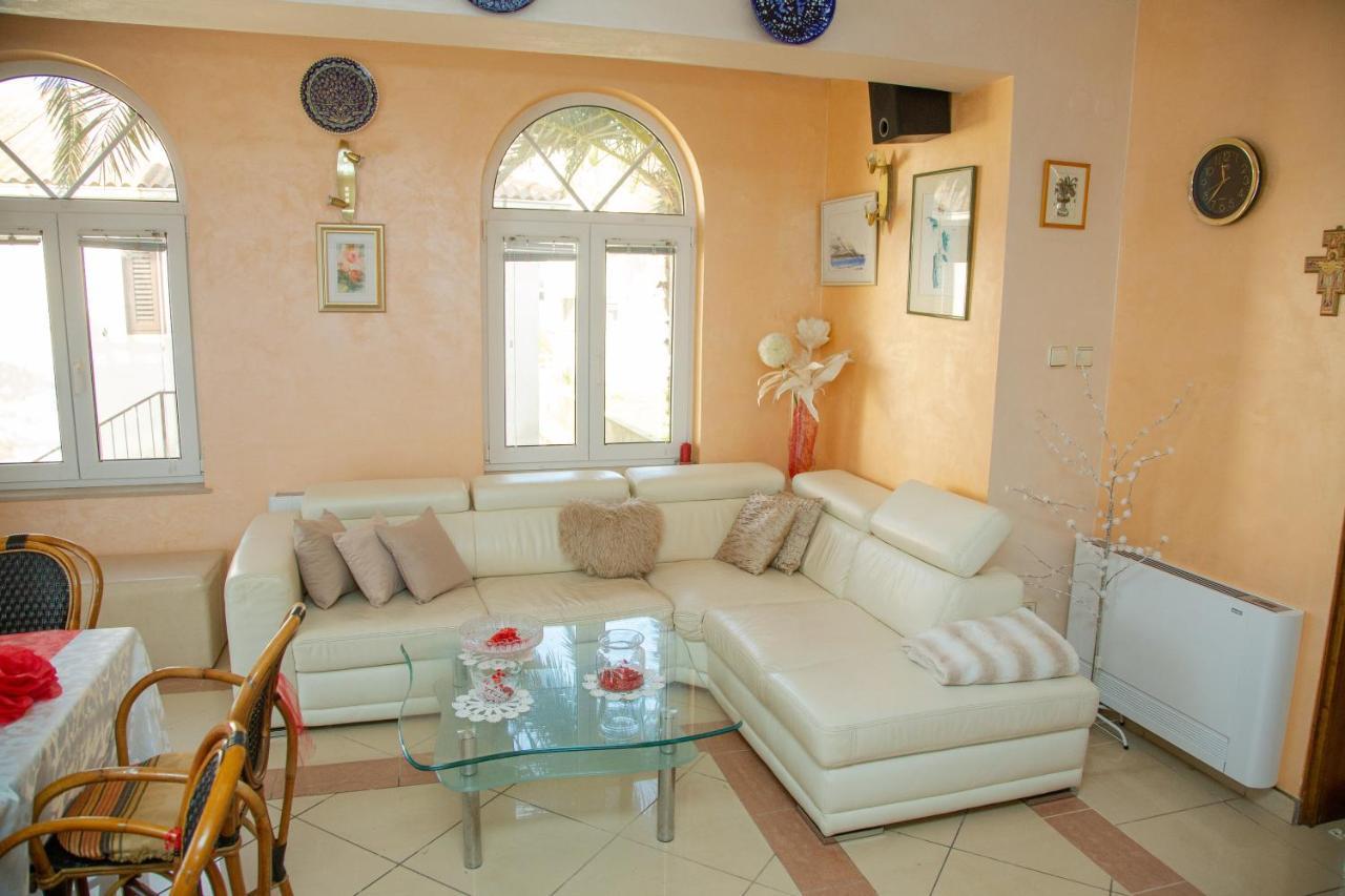 Royal Rooms Novalja Extérieur photo