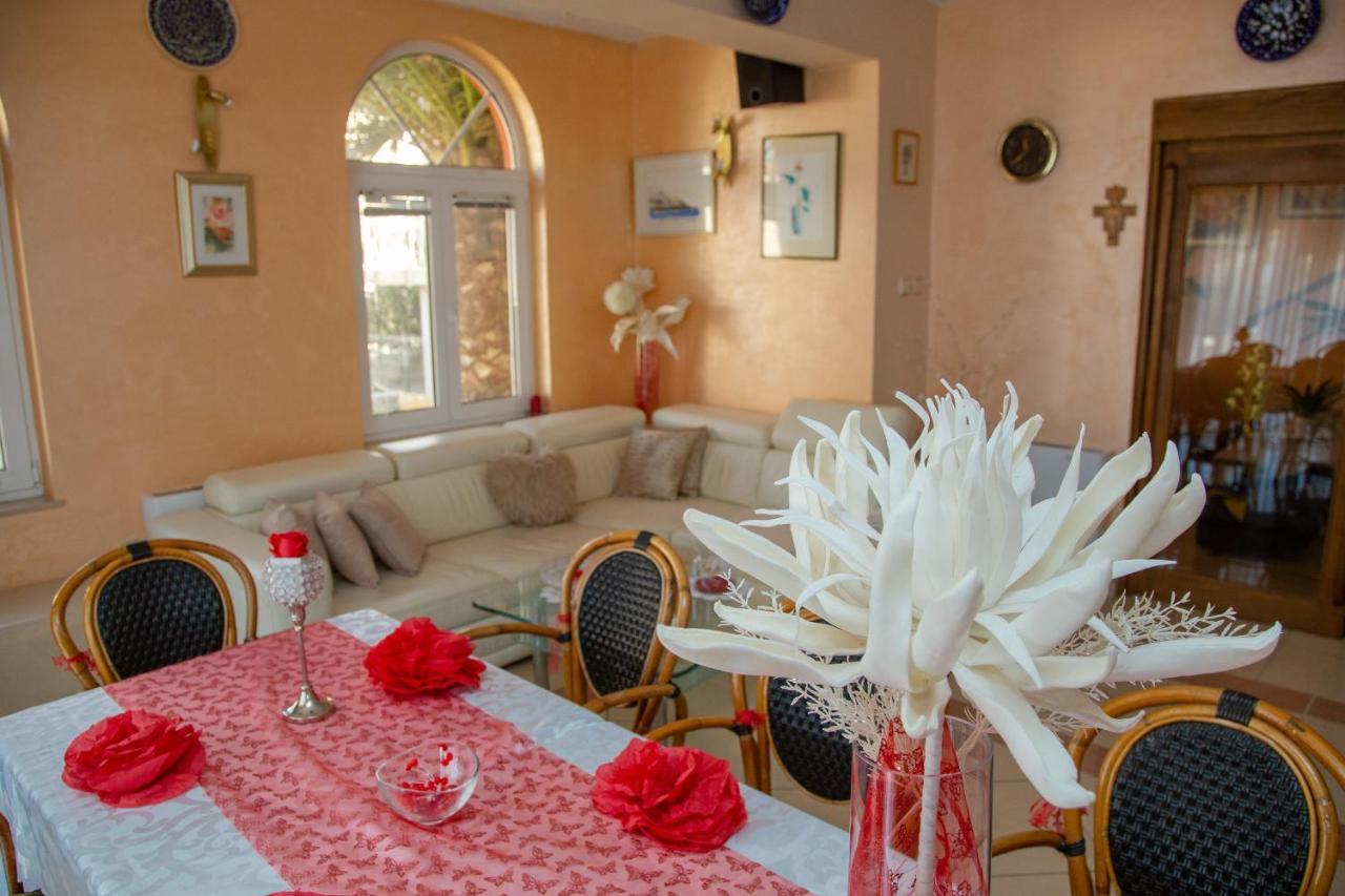 Royal Rooms Novalja Extérieur photo