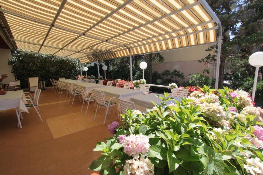 Royal Rooms Novalja Extérieur photo